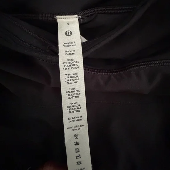 Lululemon Mid-Rise Pace Rival Skirt Black, Regular Size 6 - Picture 5 of 5